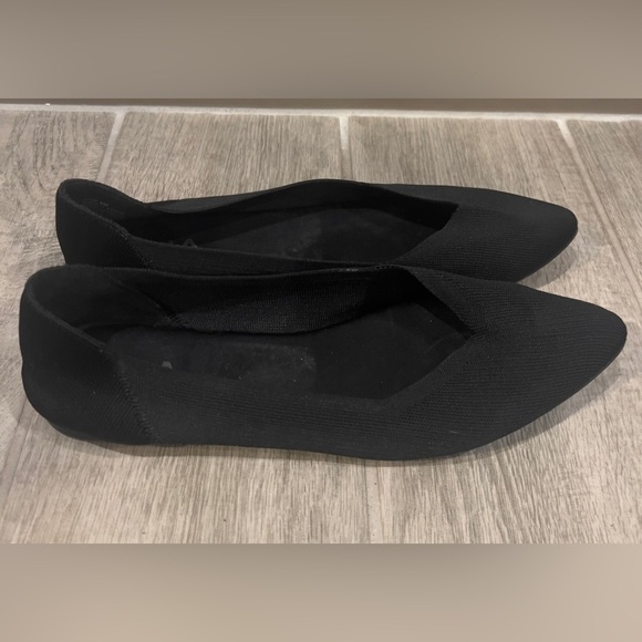 Mia size 8 black Kerri slip on flats - Picture 1 of 8